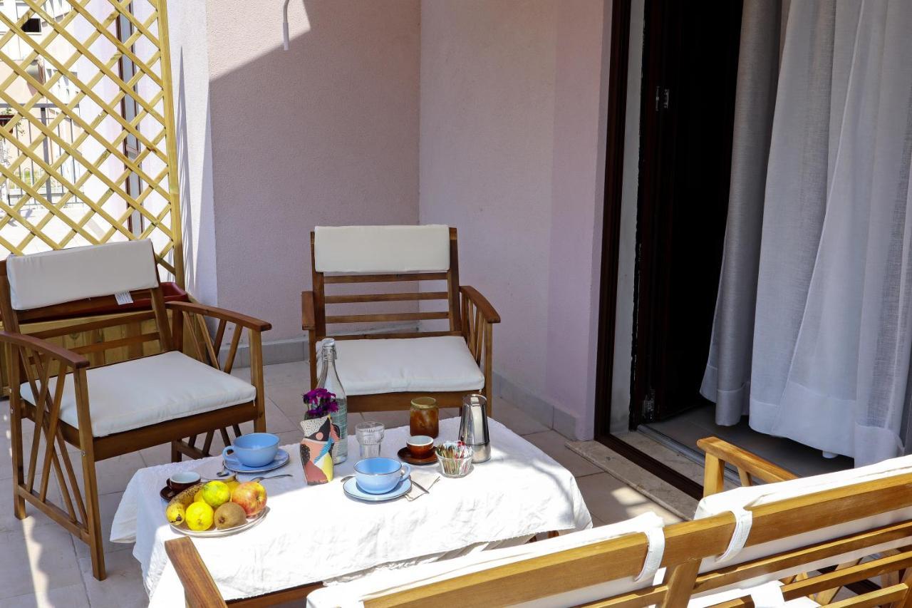 Bed and Breakfast Vaarak Bosa Exterior foto