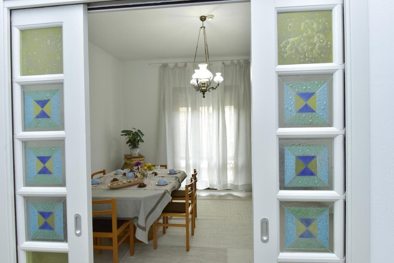 Bed and Breakfast Vaarak Bosa Exterior foto